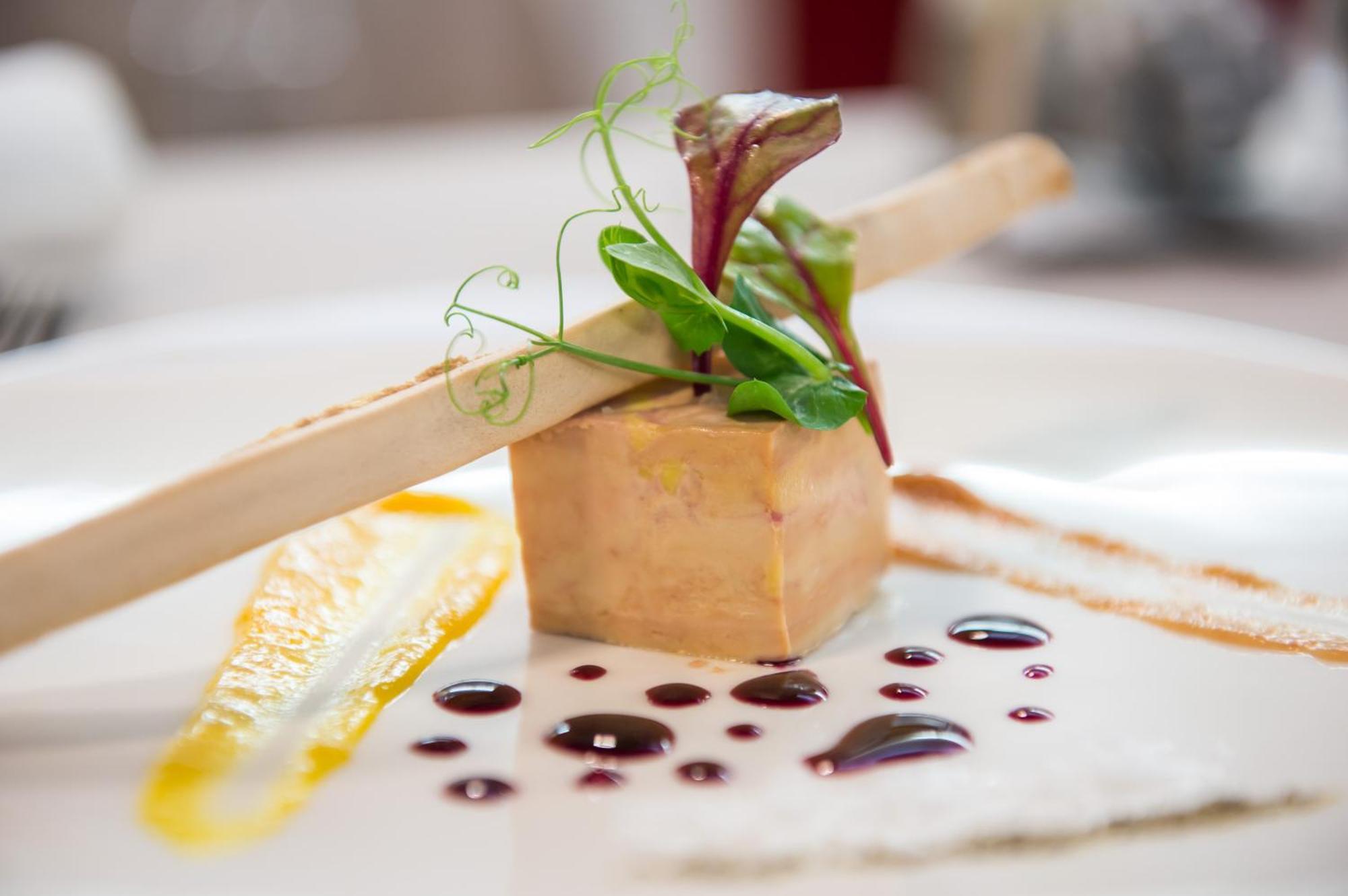Hotel-Restaurant Le Chateau De Besseuil, Macon Nord - Teritoria Clesse  Luaran gambar